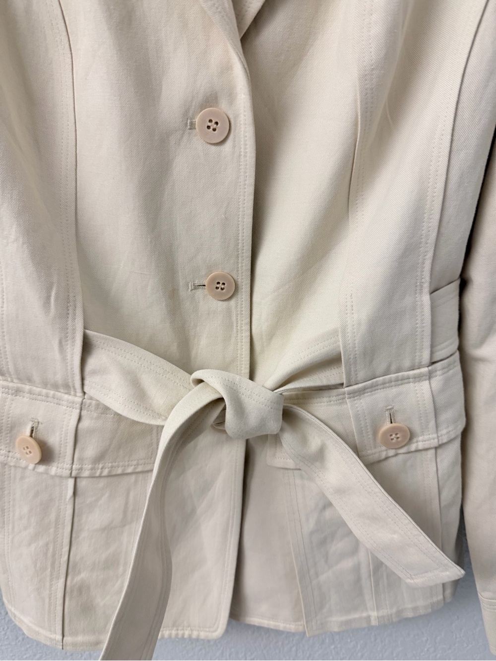 Talbots Cream Italian Blend Tie-Waist Blazer Size 6 - Picture 3 of 9